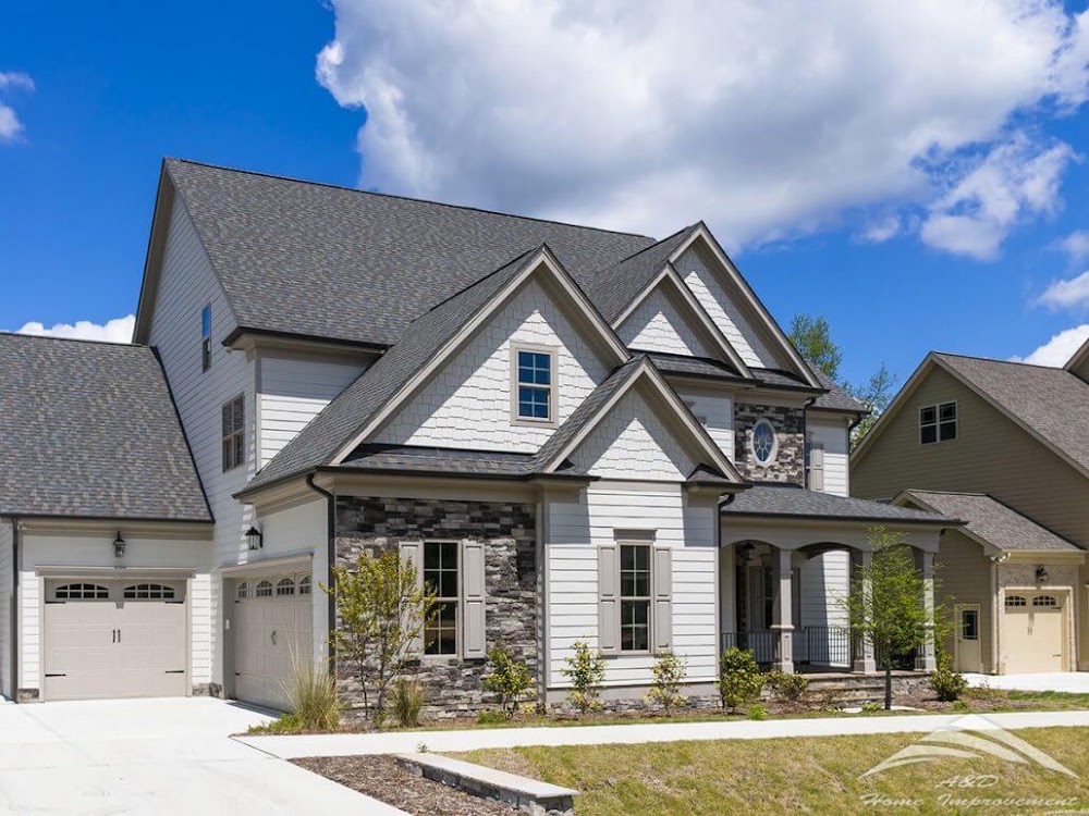 Royal Roofing and Siding LLC