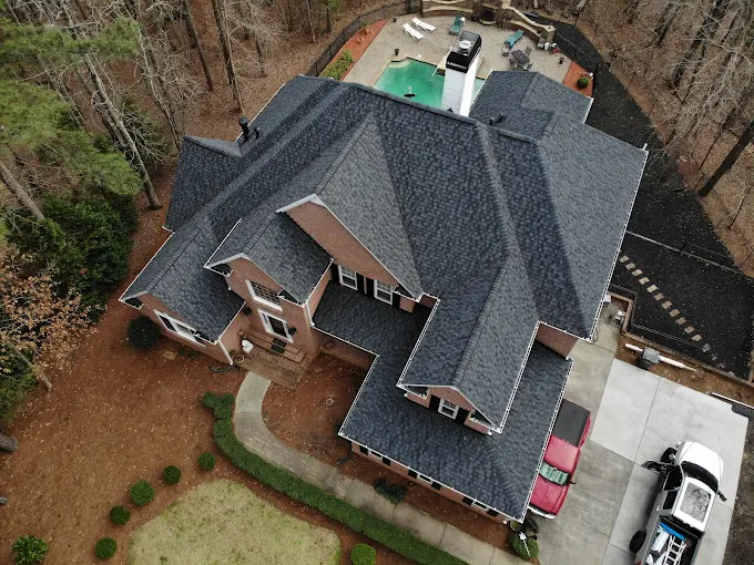 BlueBuilt Roofing & Siding